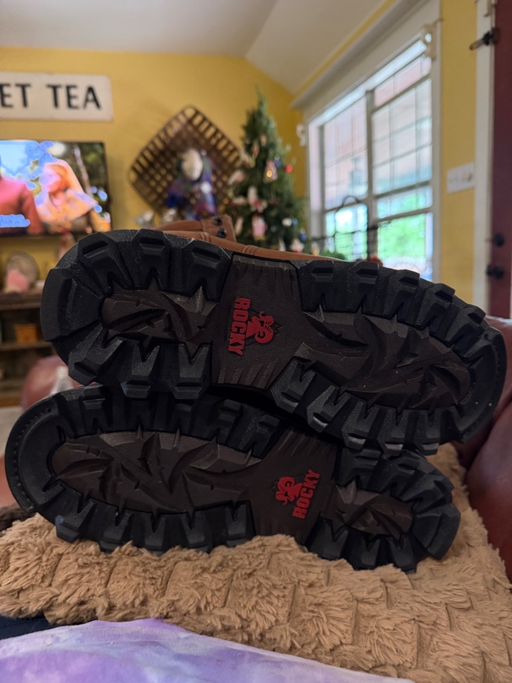 Rocky Men's Brown Leather Work Boots with insulation and steel toe tip. - Picture 13 of 13